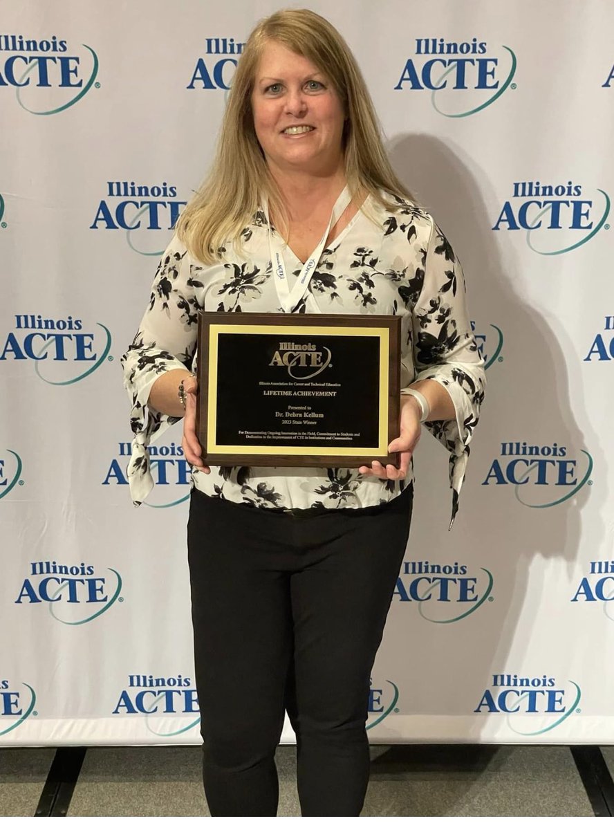 Gina Schuyler tweet media