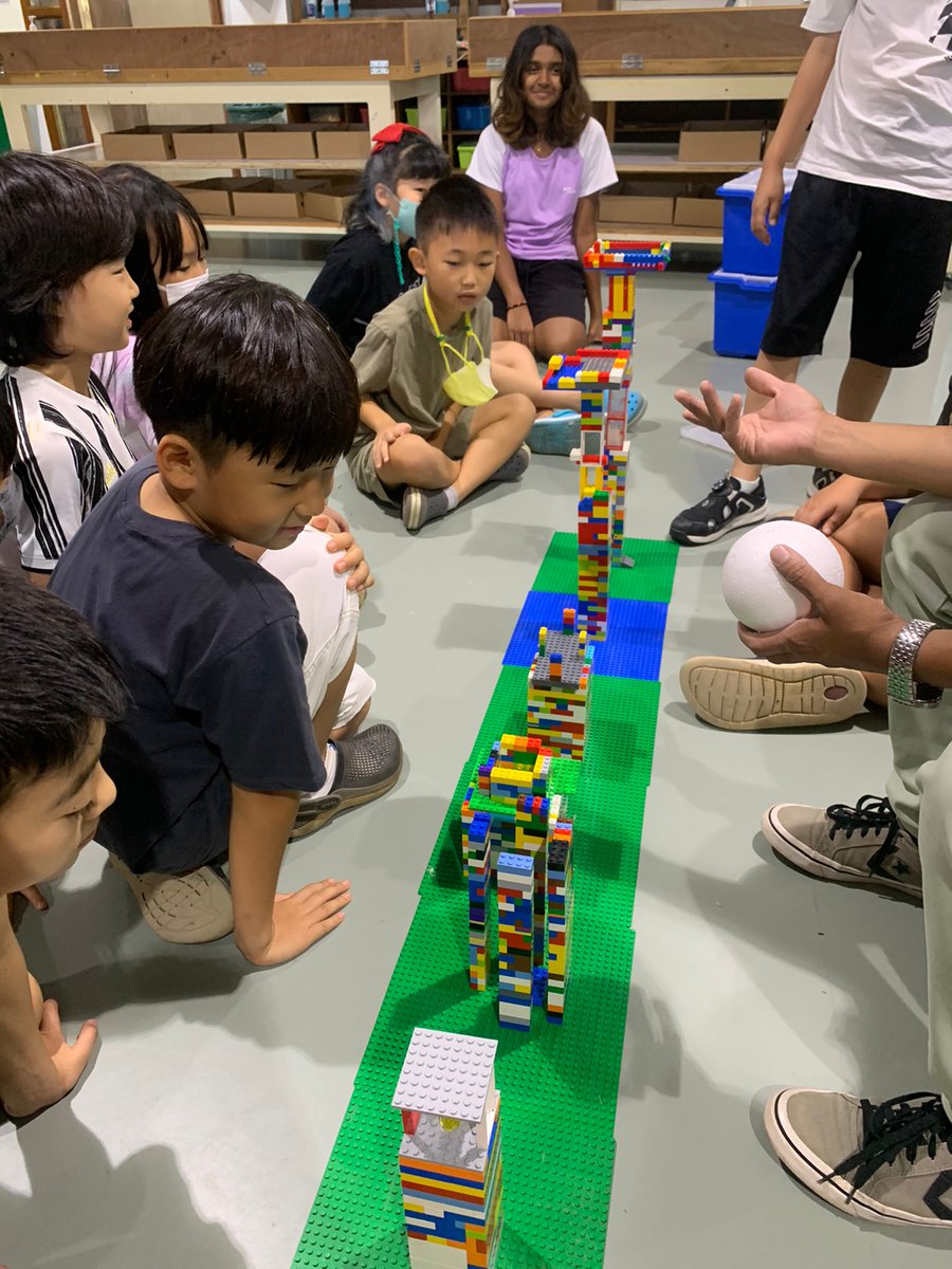 AISCAthletics's tweet image. Check out these awesome pics from the #AISCASA Building and Design class! 🔌🔋 Our students are absolutely crushing it. We can&apos;t wait to see what other amazing things they&apos;ll create in the future! 🤩👏🏼 @AISChennai @AISCElementary