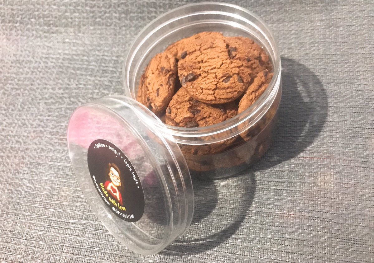 nyonyahsyuuper's tweet photo. ⚠️ GA ⚠️

Chocochips cookies nyonyah u/2 org
- free ongkir seNKRI-

•RT dan Like
•end 24 jam

Cuzz 🔥🔥🔥 https://t.co/epPEDuL0tr
