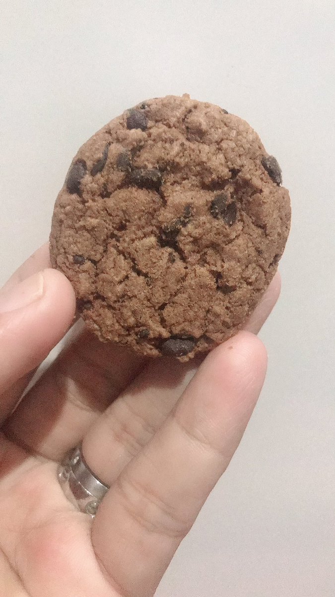 nyonyahsyuuper's tweet photo. ⚠️ GA ⚠️

Chocochips cookies nyonyah u/2 org
- free ongkir seNKRI-

•RT dan Like
•end 24 jam

Cuzz 🔥🔥🔥 https://t.co/epPEDuL0tr