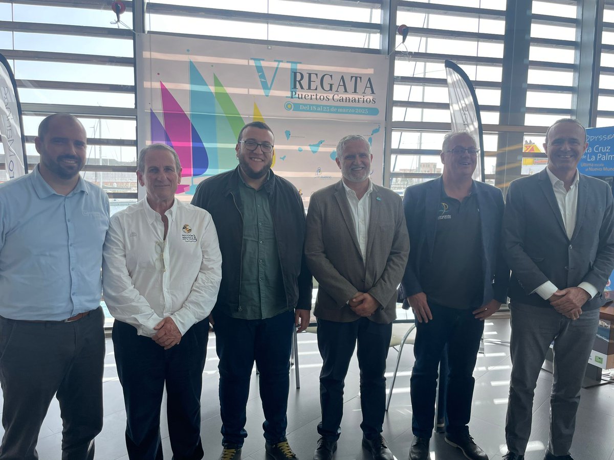 👉 Esta mañana se ha presentado la VI Regata Puertos Canarios que se enmarca en los actos de inauguración del puerto de Playa Blanca. 👉 Unirá cuatro islas del archipiélago finalizando en el recién inaugurado puerto de Lanzarote. + info: bit.ly/3k7IXz2 #FondosFEDER