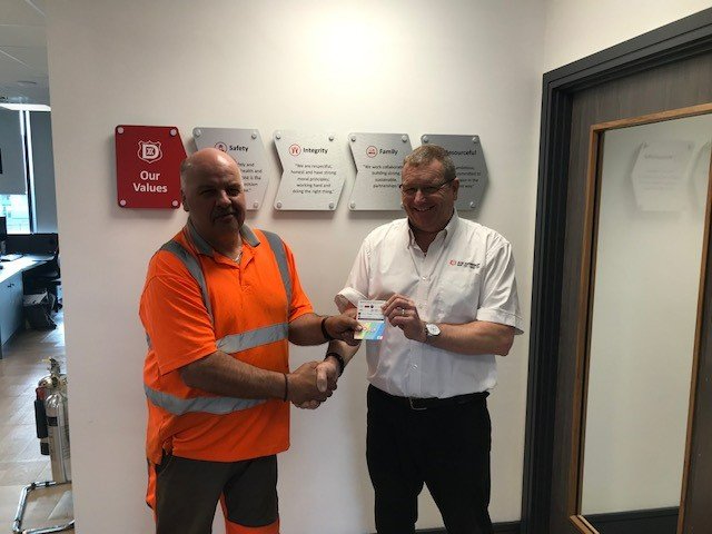 Congratulations to #HGVDriver, Frank, for being recognised as 'Driver of the Month.'

Frank has been driving efficiently, reducing fuel emissions and has scored extremely well according to our Opti Drive System.

He has since been rewarded with a High Street voucher. 

#Transport