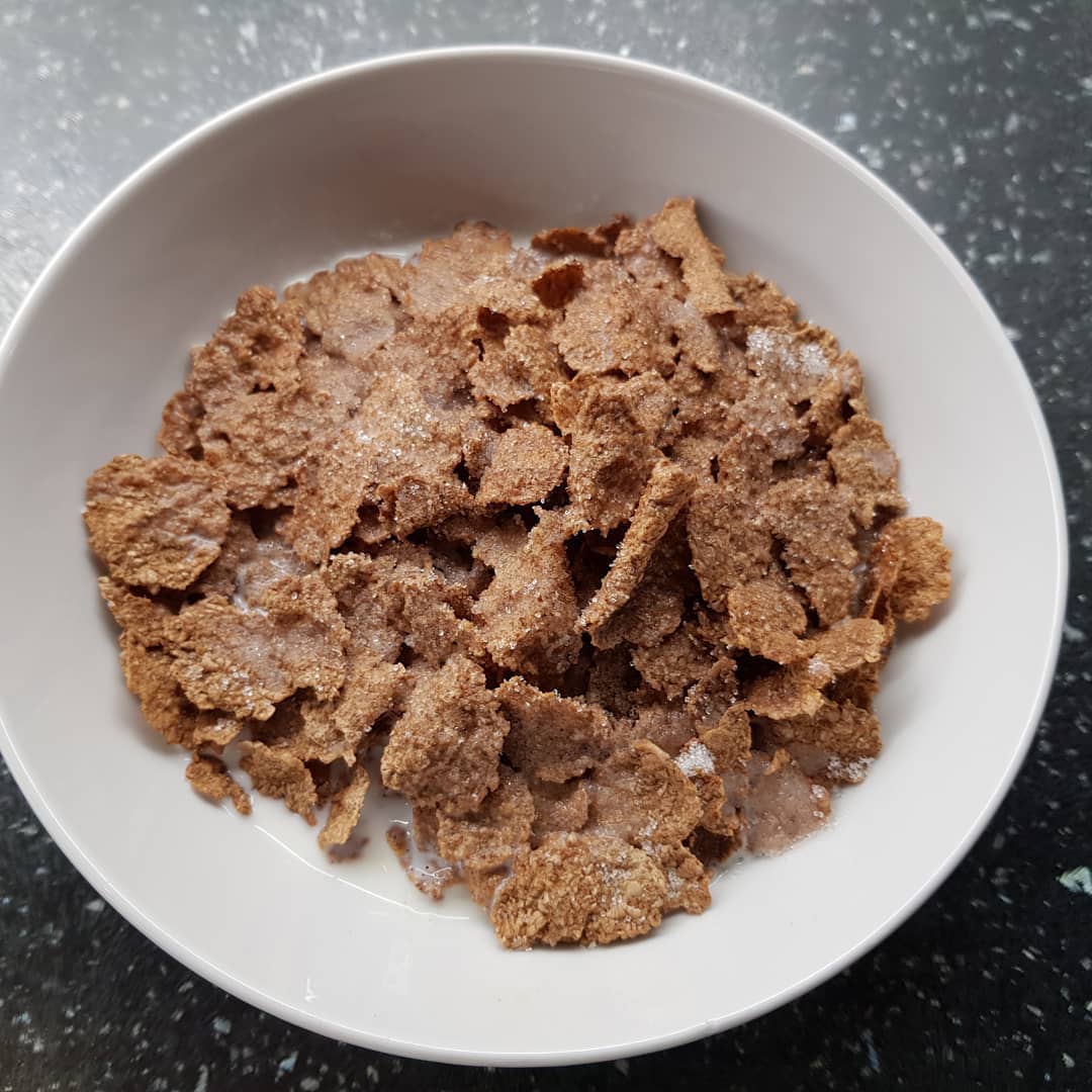 RozeMania's tweet photo. Start your day off by eating a simple healthy breakfast packed full of fibre to kick start your metabolism 🙂 #HealthyEating https://t.co/5kOcWG77Dg