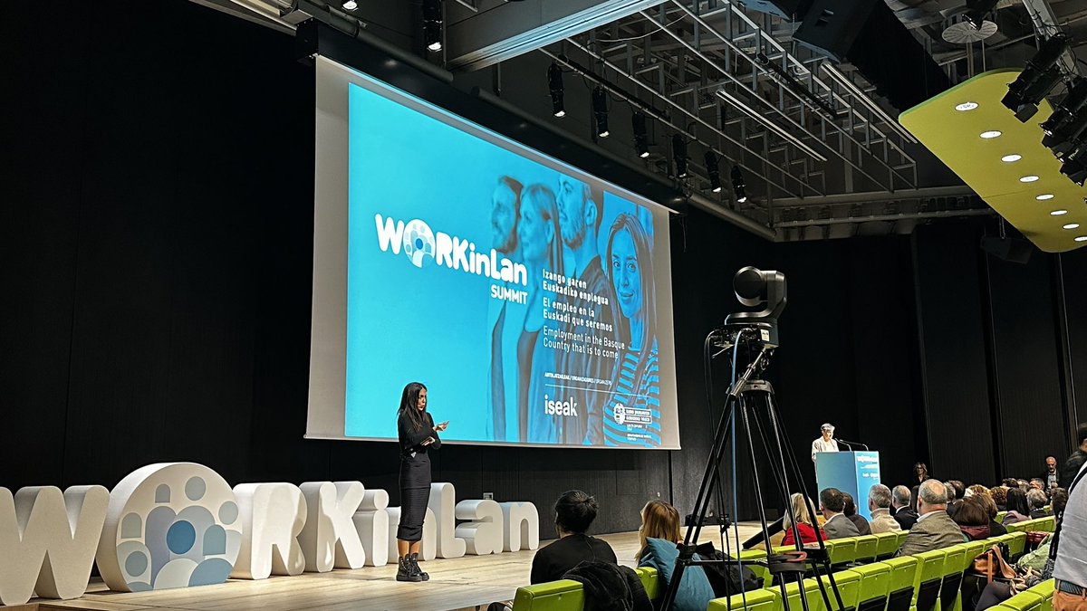 Enpleguaren etorkizunari buruz hausnartzeko eta eztabaidatzeko bi jardunaldien ondoren, #WORKinlan Summit-en onorioen txanda da, <a href="/saradelarica/">Sara de la Rica</a> @iseak|eko zuzendariaren eta Iñigo Urkullu lehendakariaren eskutik.

Zuzenean gaude➡️Workinlan.eus