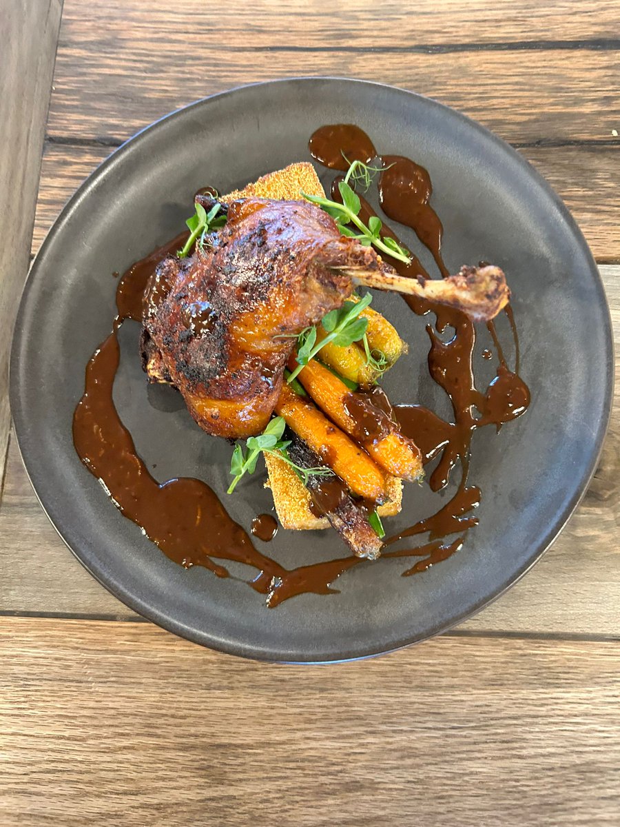 One of our Dinner Specials for the weekend - Duck confit with roasted baby carrots thyme polenta and a chocolate orange jus. Food fit for a King (or Queen) #duckconfit #chocolateorange #restaurantsinwexford #franksplace1860 #makeityours #wexfordrestaurants #weekendspecials