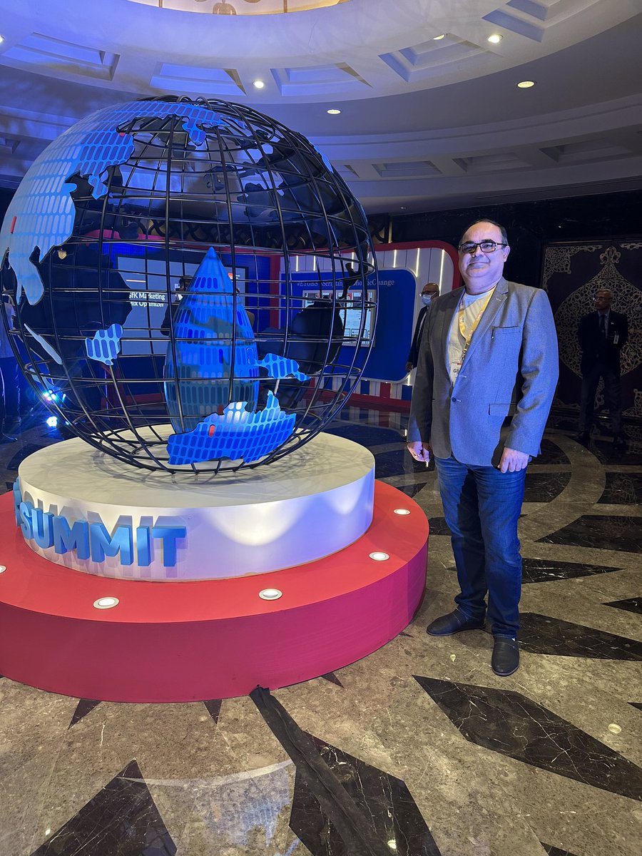 nchopra73's tweet image. #ScriptingEconomicChange at #ETGBS