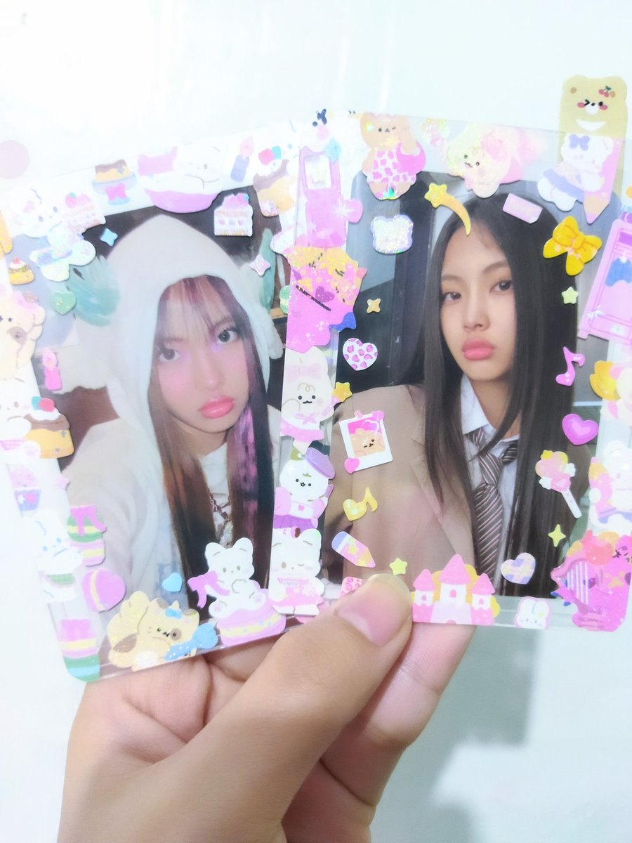 bwermimir's tweet photo. ༘ *. ♡‧₊˚ #mimirmail ༘ *. ♡‧₊˚
— from: @wintaeVear95 (#wonieeefeedback)
HYEIN SUMOSOBRA KA NAAAAA ´⁠༎ຶ⁠ ⁠۝ ⁠༎ຶ 💞🌷 thank you so much for these gorgeous, gorgeous girls!! they arrived on valentine's day and seriously added more kilig to the whole celebration 🥺🤲💗 https://t.co/0pzwgcR5f0