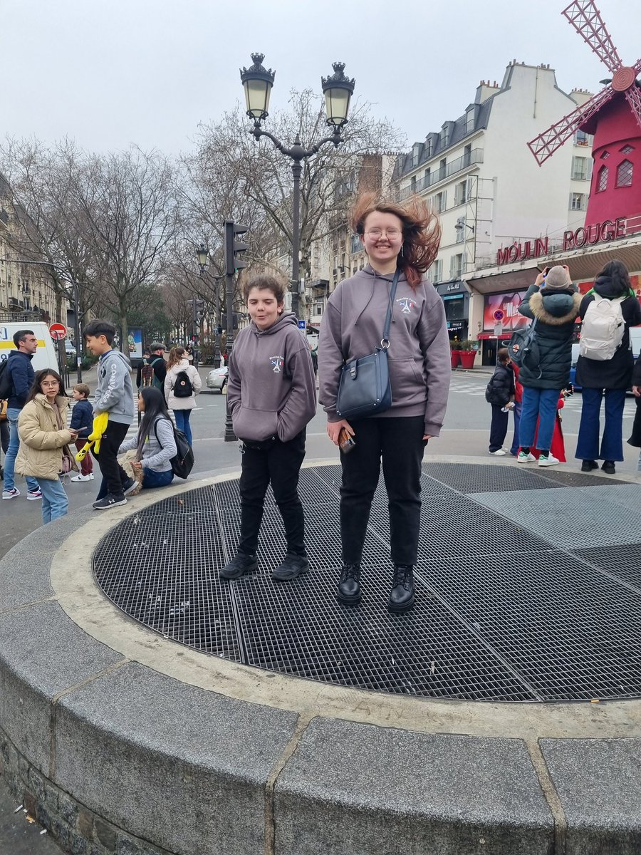BrechinLanguage's tweet photo. Au Moulin Rouge!
#BrechinParis23 @BrechinEnglish @BrechinLanguage @BrechinHigh1 https://t.co/IptbAFzELH