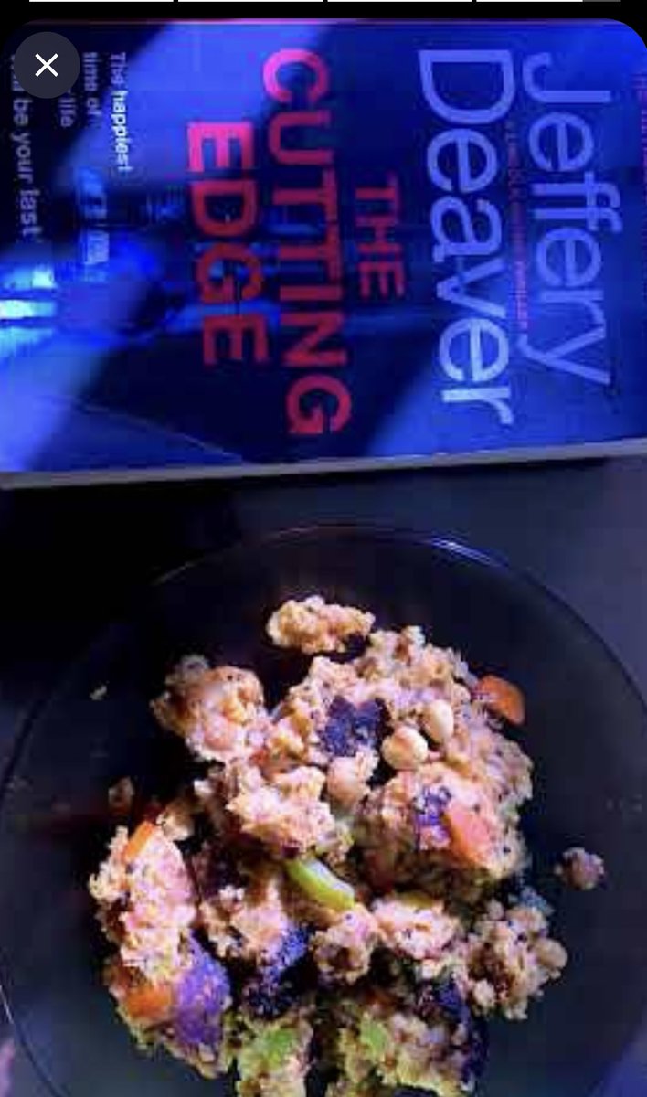 NTanjore's tweet photo. #breadupma #jeffreydeaver Perfect combo for a good time! https://t.co/Gh8EP6OA38
