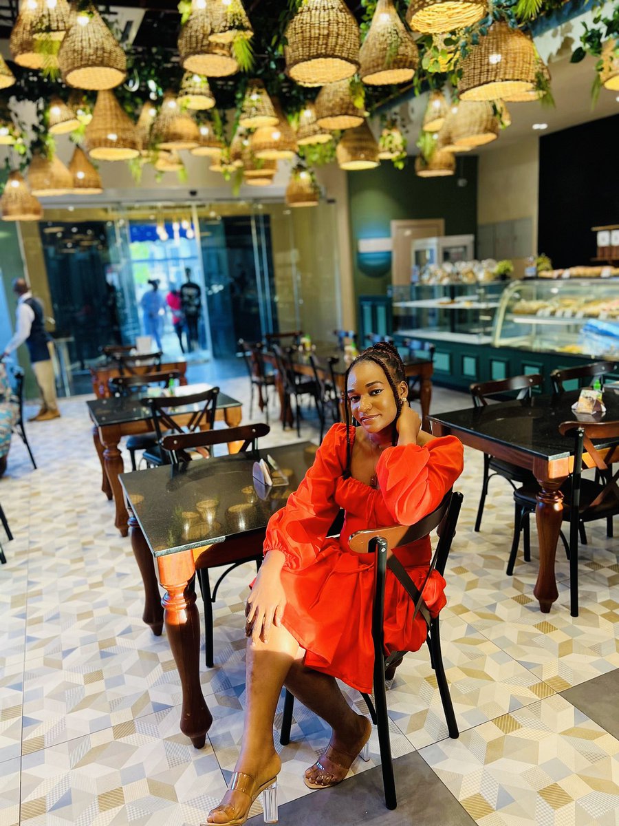 Ifeomalbe's tweet photo. Happy birthday to me🥳
Grateful to God for this new chapter of my life
#GLORIOUSYEAR✨ https://t.co/WHjBlMGVpw