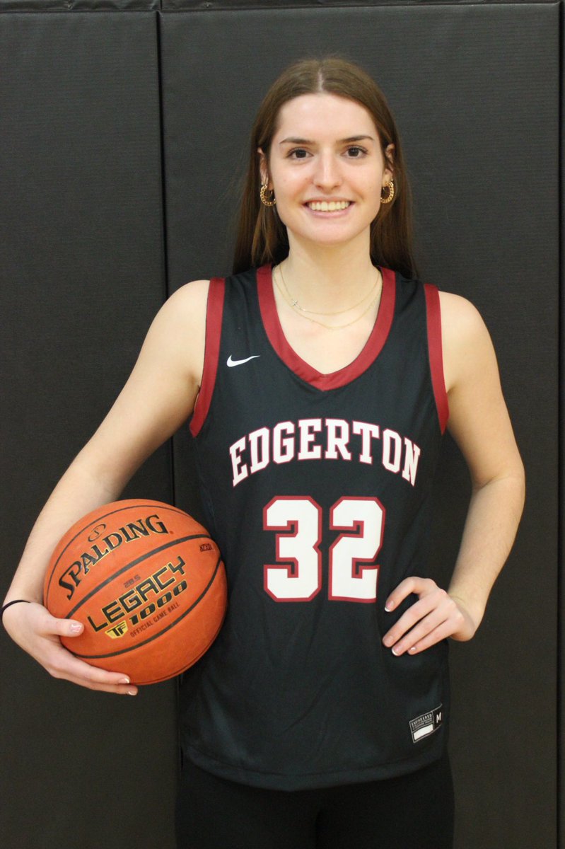 CoachChrisJenny's tweet photo. Can’t wait to celebrate senior night @sylviafox24 and @ShannonRusch18  You have done so much for our family!4:30 tip for @edgertongirlsbb https://t.co/bRiAFUUQyi