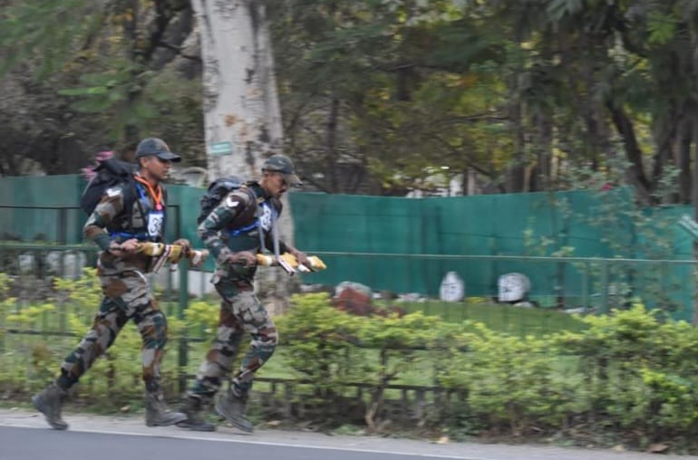 artrac_ia's tweet image. #CMEPune conducted #BestSapperCompetition wherein the participating teams were tested for 72 hrs under simulated environment in #Endurance &amp;amp; #Military Tasks to judge proficiency in #Combat &amp;amp; #Field Engineering Skills. LNk Balwant Singh &amp;amp; LNk Satnam #70ER were the proud winners.