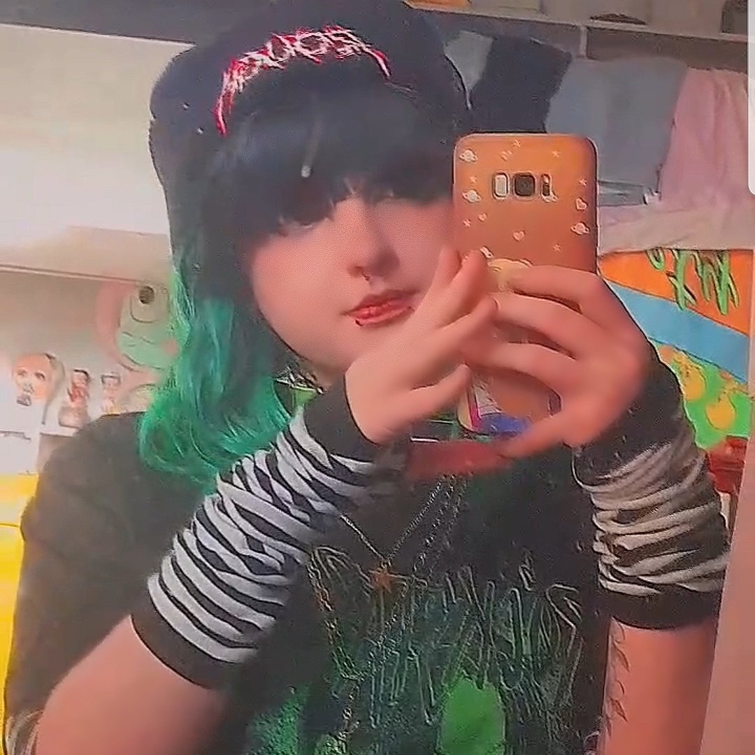 Serena_o4's tweet photo. #NouvellePhotoDeProfil https://t.co/oBEeTDb9Gh