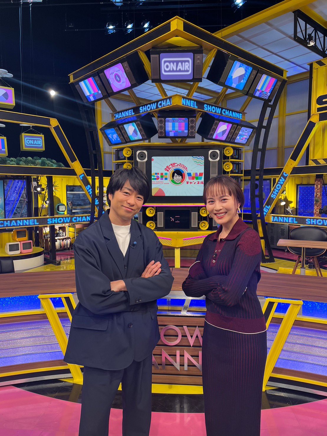 放送局占拠　B３サイズポスター　櫻井翔　比嘉愛未　貴重非売品 大病院占拠」櫻井翔と比嘉愛未の写真＆コメント到着、本編映像も