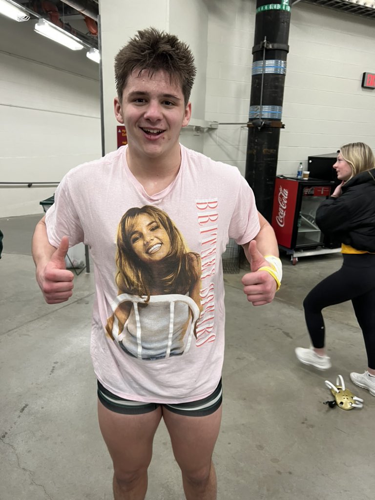 Nelley13's tweet image. Mason Knipp says this shirt is ‘dank’ … I’m guessing the youth of America will understand what that means.

But if you make the state finals … you can wear any shirt you want! @CBUS_Activities