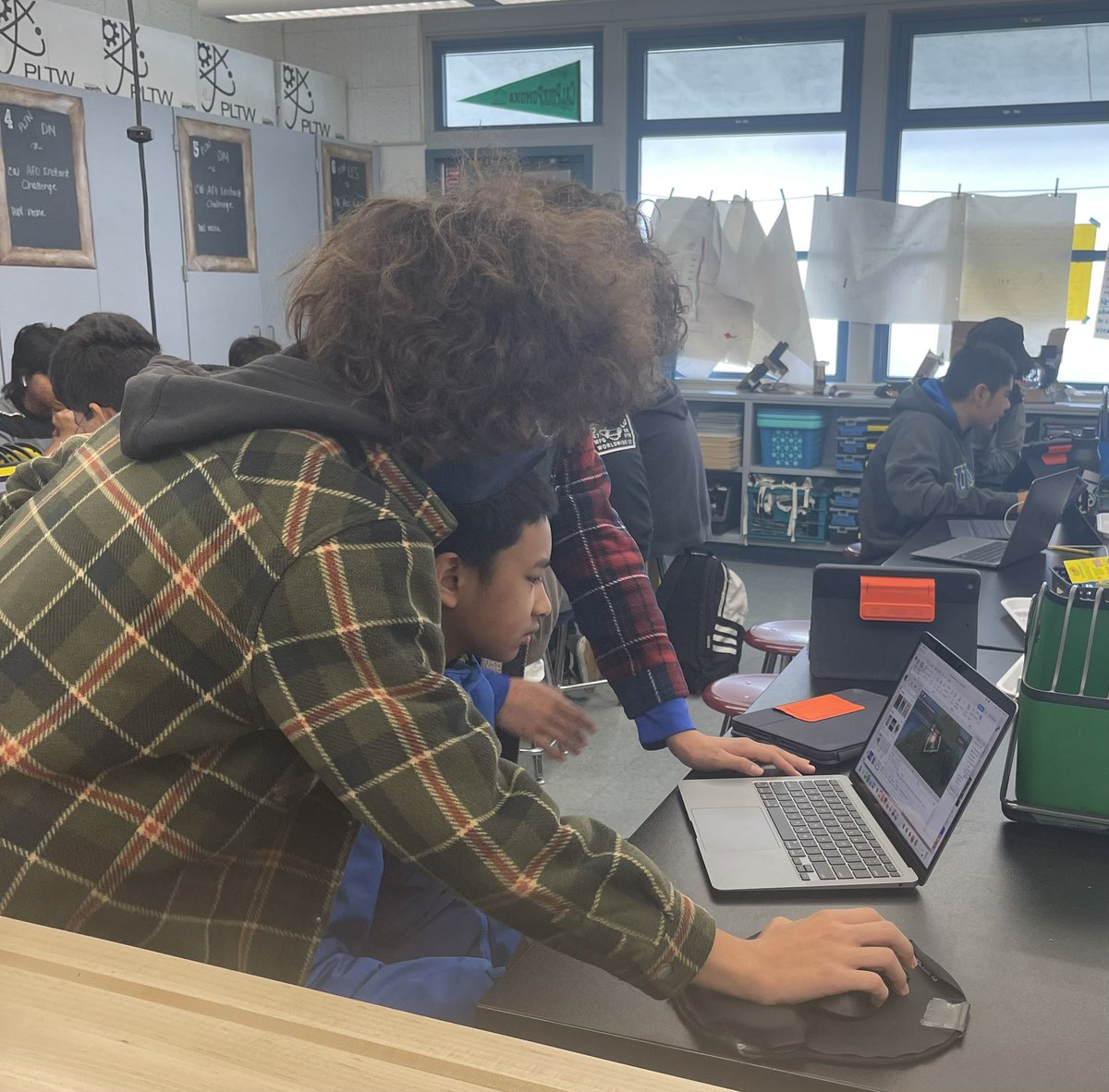 Y’all, look at my kids collaborating in computer science.  They figure things out and then teach each other.  Such a joy to see them being excited about learning!