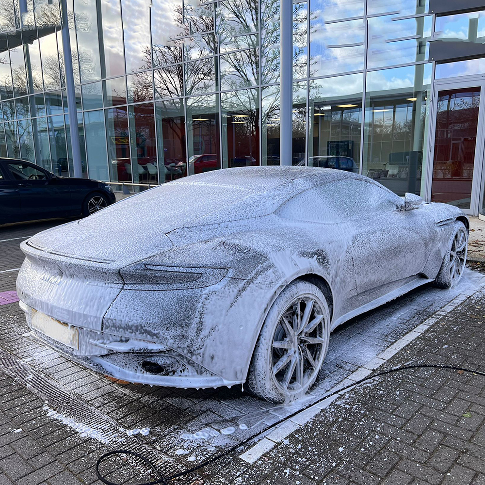 Select Car Leasing tweet media