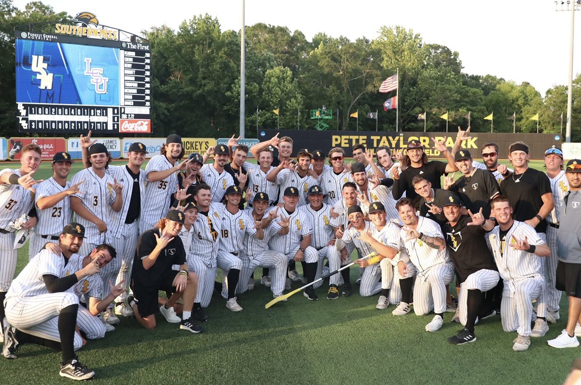 Tyler Stuart tweet media