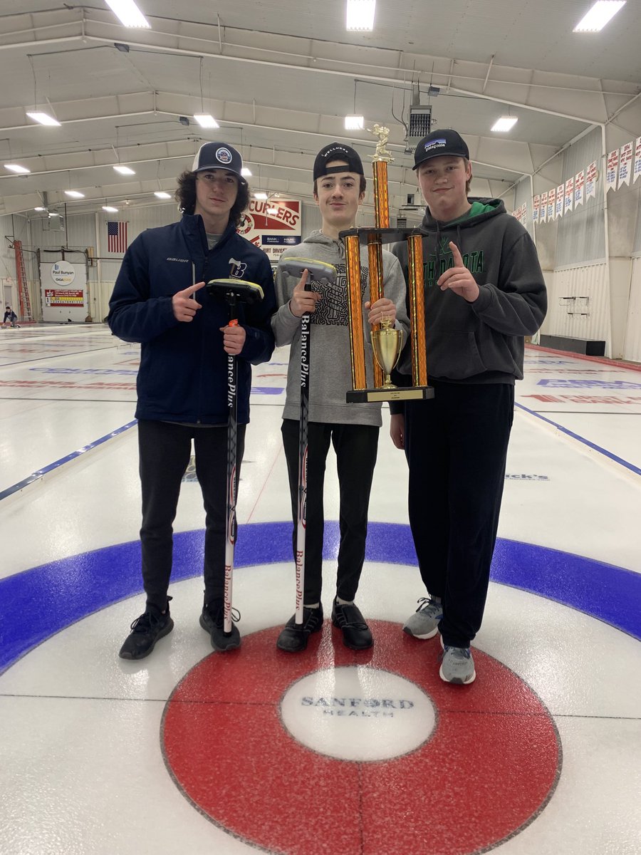 Good Rebound for <a href="/15_wheels/">Carson Maish</a> #2ndevent