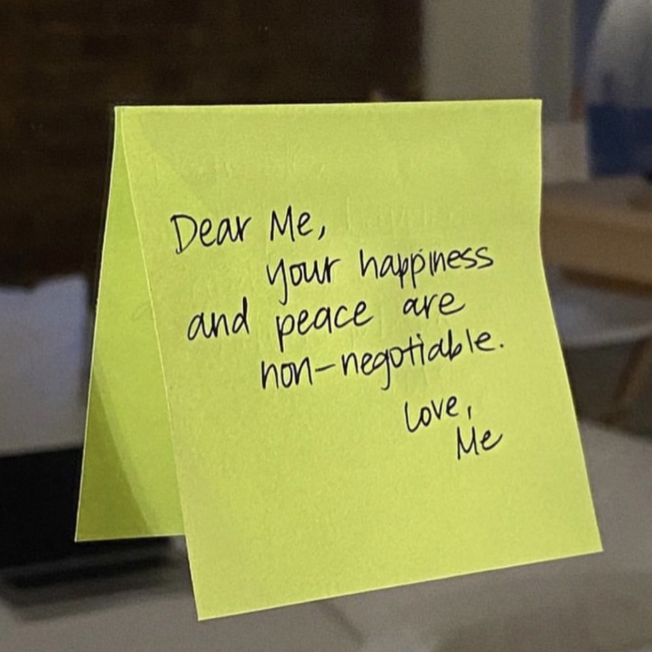 CybersmileHQ's tweet image. Detach from what destroys you.