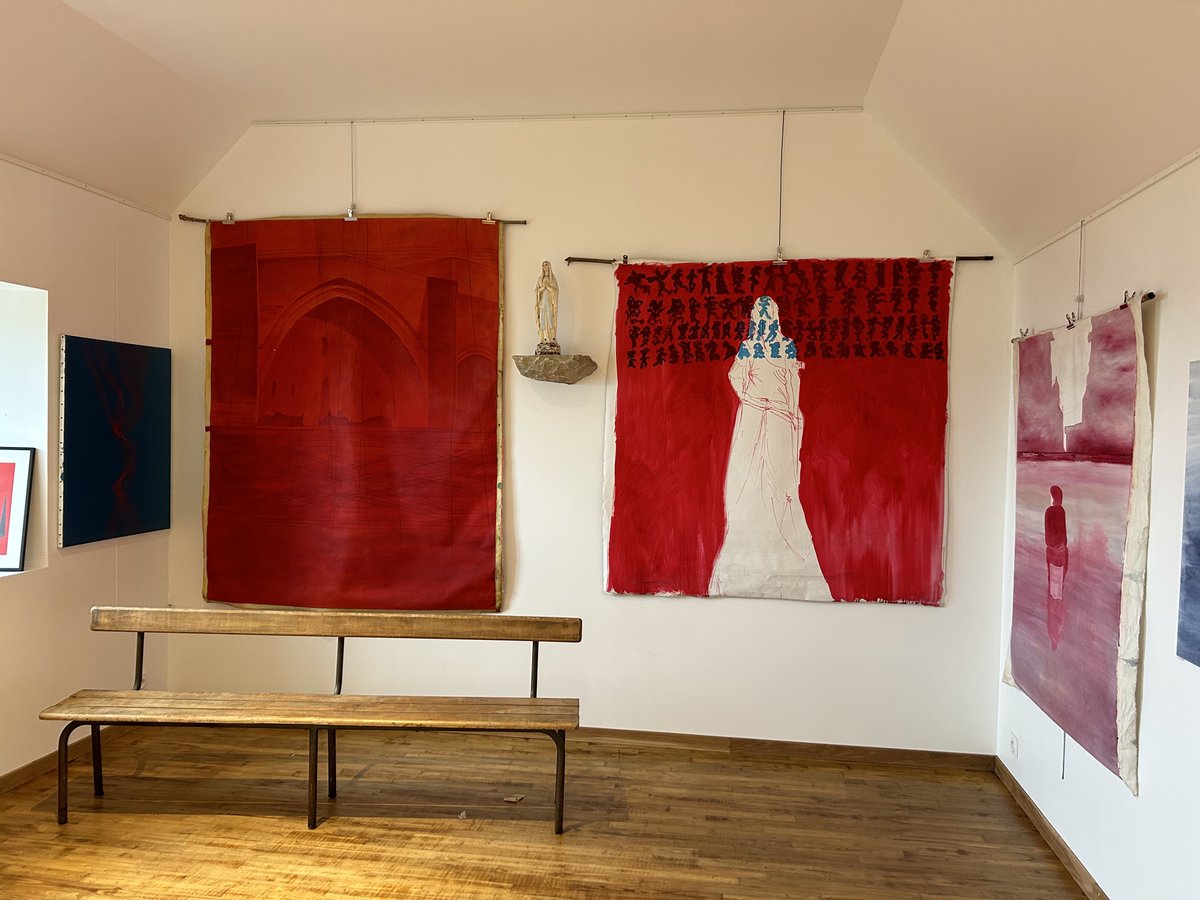 gaelhamayonbzh's tweet photo. Nouveau cycle « Art Exposition(s) » avec « Entre figuration &amp; abstraction » une exposition de Florence GRÉCO Chapelle Sainte-Anne ✅ Ouverture de l’exposition ce samedi 18/02 🎨 Une exposition à voir tous les jours de 10h30/12h30 &amp; 14h30/18h30 jusqu’au dim. 26/02 #PorspoCulture https://t.co/NR8ohTiosW