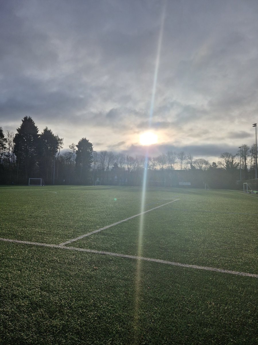 It was great to be back at <a href="/ArrowValeSchool/">Arrow Vale School</a> this morning, this time delivering to over 50 Yr 10 students. Most of which had never played hockey before. Well done all some great skills and game play on show. Looking forward to seeing you at our after-school club 😀