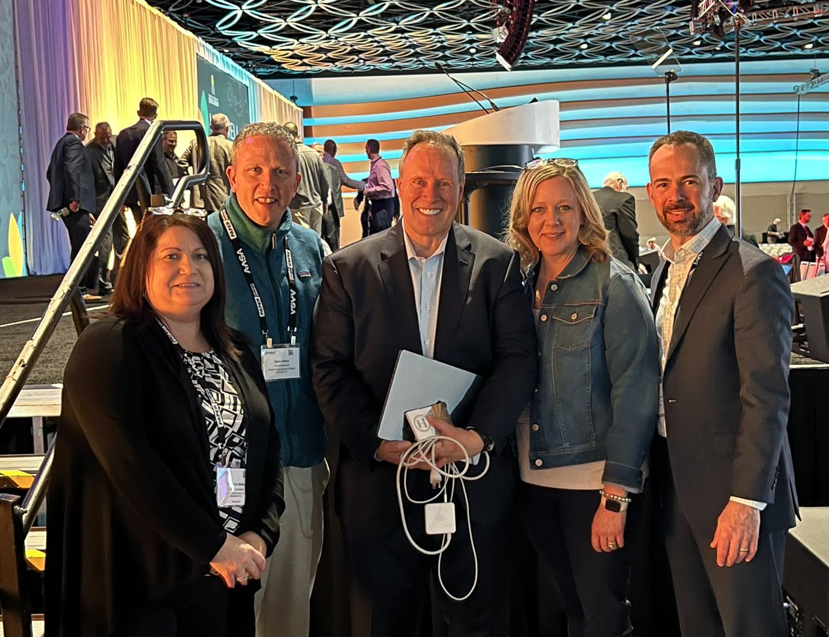 Over the past two months, I’ve been fortunate to engage in a leadership book study with superintendents in our region. Today at the <a href="/AASAHQ/">AASA</a> National Conference on Education, we had a chance to hear from the author of Trust and Inspire, Stephen Covey! <a href="/franklincovey/">FranklinCovey</a> @AlleghenyIU3