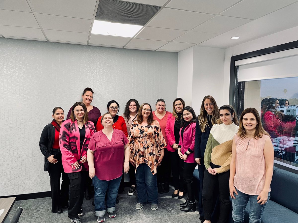 PassmoreCPA's tweet photo. This week it was great to see the @WithumCPA team in Encino celebrate Galentine's Day. Our Women of #Withum Team Member Resource Group creates opportunities to #empower women through motivation, advocacy and elevation! https://t.co/BUG9aBN3mi