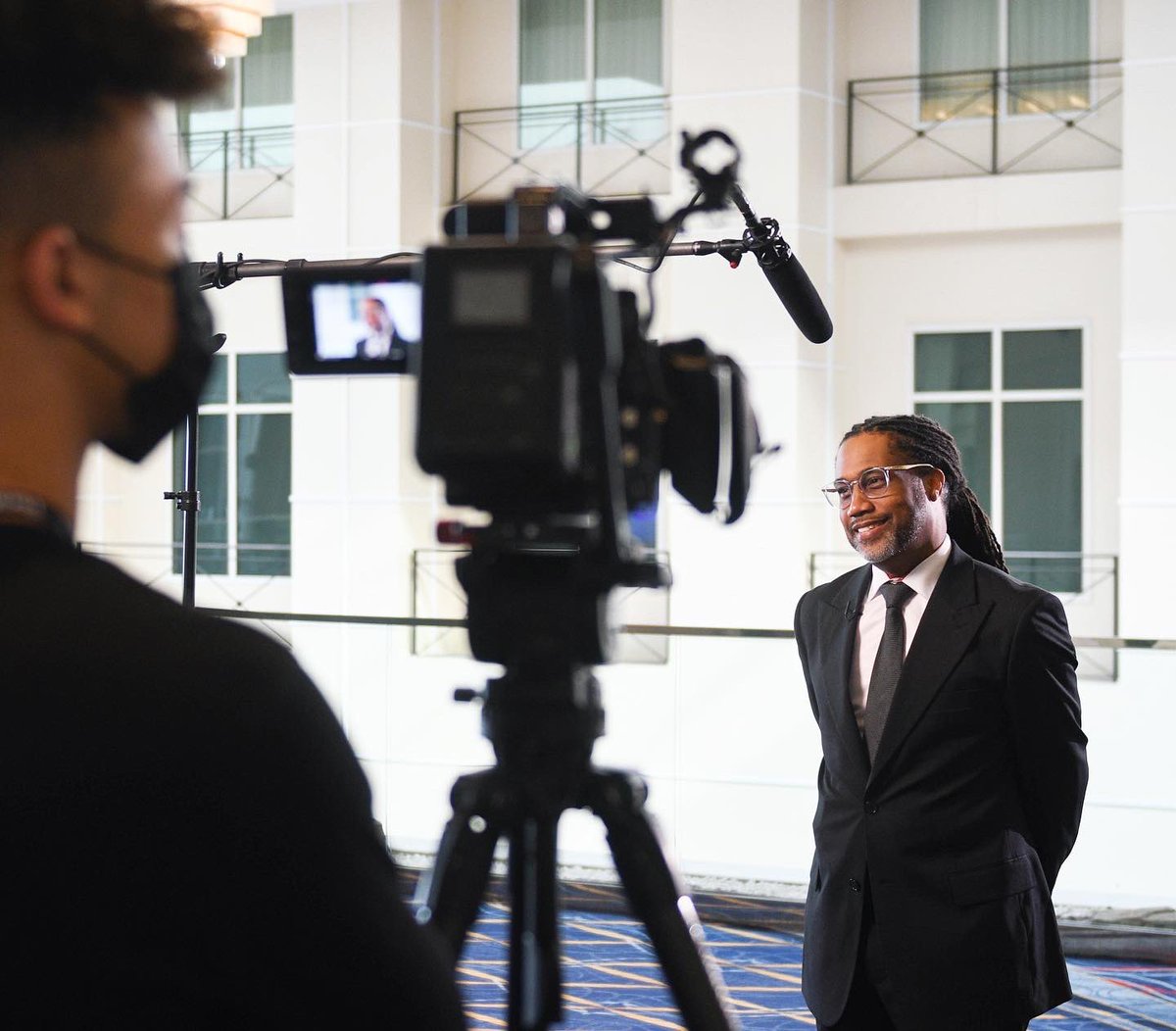 LAIvideo's tweet photo. A #bts look at our shoot with @UL_Standards at @BlackEngineer 
.
.
.
#videoproduction #corporatebranding #corporatevideo #eventvideography #corporateevent #interview #videointerview #dcvideographer  #videomarketing #videoagency #eventcinematography #digitalmarketing https://t.co/ytFnJPGBfN