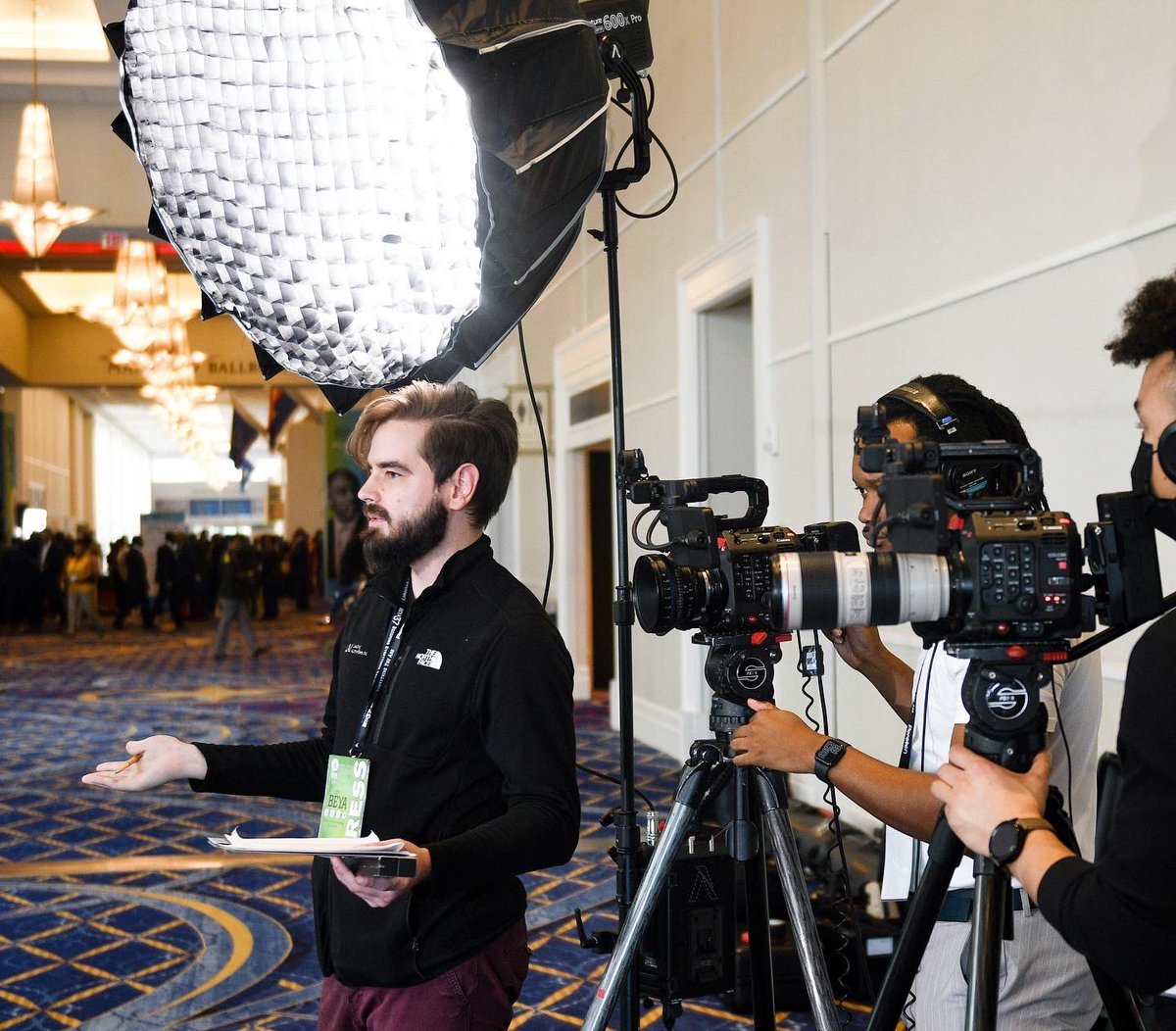 LAIvideo's tweet photo. A #bts look at our shoot with @UL_Standards at @BlackEngineer 
.
.
.
#videoproduction #corporatebranding #corporatevideo #eventvideography #corporateevent #interview #videointerview #dcvideographer  #videomarketing #videoagency #eventcinematography #digitalmarketing https://t.co/ytFnJPGBfN