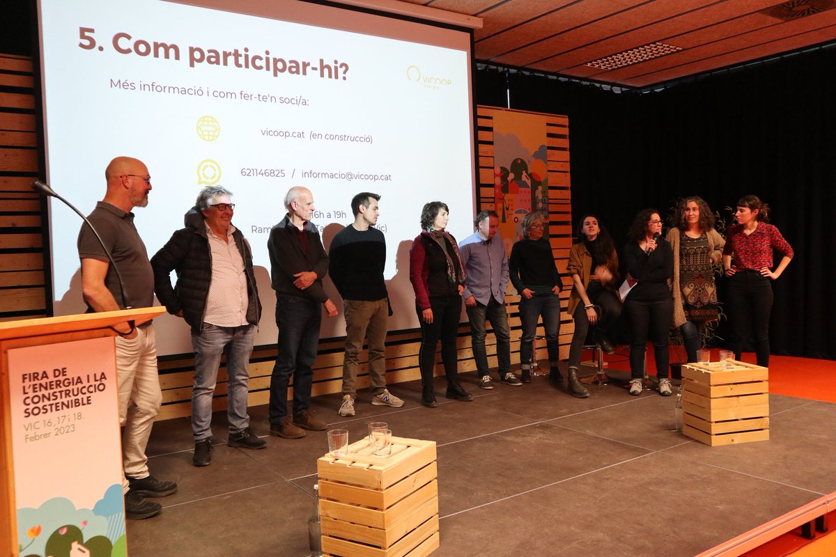 ComunalitatVic's tweet photo. ☀️ Avui som a la @fecsvic presentant #ViCoop, la comunitat energètica de Vic

🍀 Una cooperativa que hem acompanyat des de la @ComunalitatVic en tant que projecte comunitari que parteix de l'autoorganització amb criteris d'economia solidària

✨ L'enhorabona!!! https://t.co/9Nt96uN94R