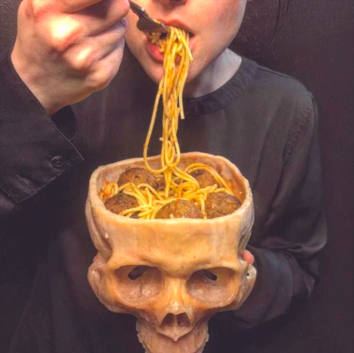 Welcome to the #bonezone 
Just like mama used to make… #skullghetti #macaroniandgravy #spaghetti #skull #pasta #bowl #pastabowl #noodles #meatballs #spaghettiandmeatballs