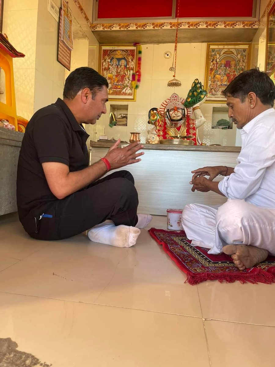 BaljeetBehror's tweet photo. सहयोग के लिए लोहावट व शेरगढ़ की 36 बिरादरी को बहुत-बहुत धन्यवाद https://t.co/oaPcl81LOB