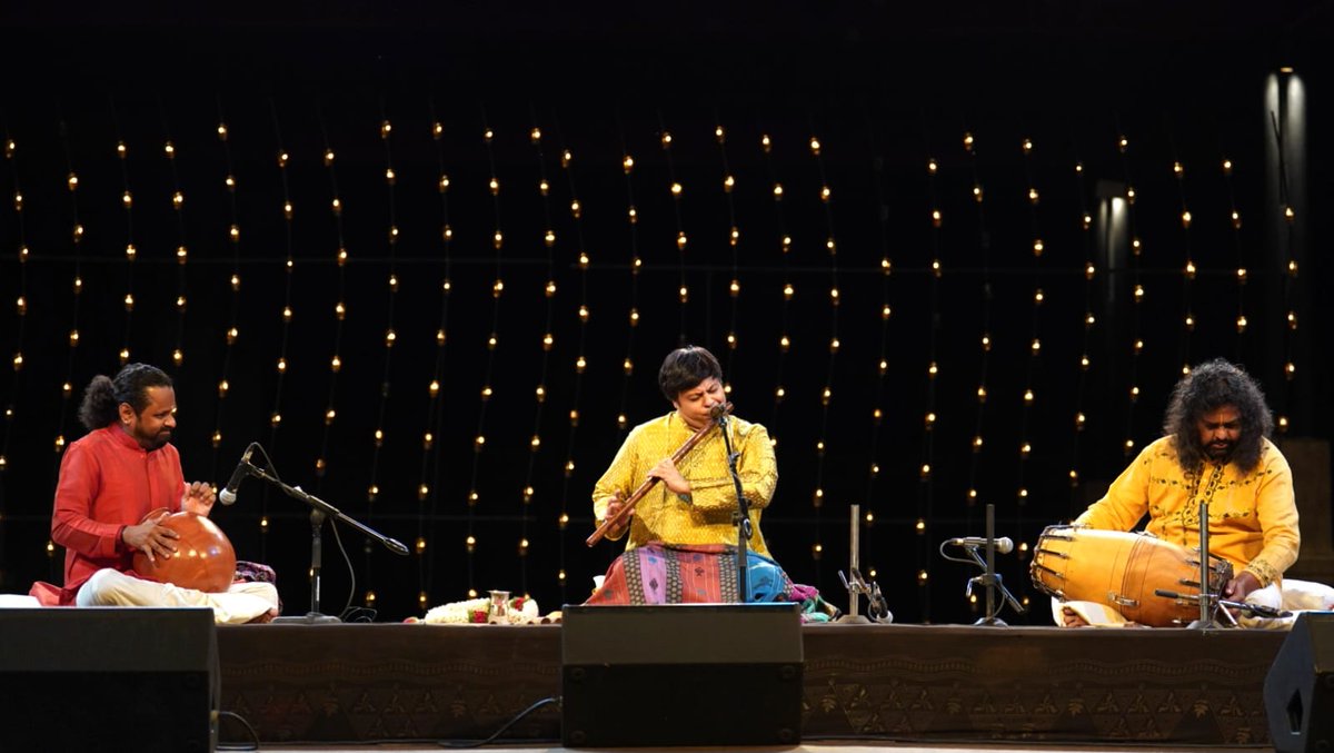 SadhguruJV's tweet image. There are many ways to enhance &amp;amp; refine a human being. Music &amp;amp; Dance are among the most celebratory ways. -Sg #Yaksha #Mahashivratri