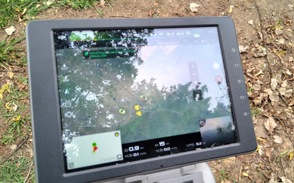 sensedrone's tweet photo. Brindando apoyo desde el aire para ver como rotan los distintos focos de incendio en la isla zona Campana
@DJIEnterprise https://t.co/HM8zTb1dd6