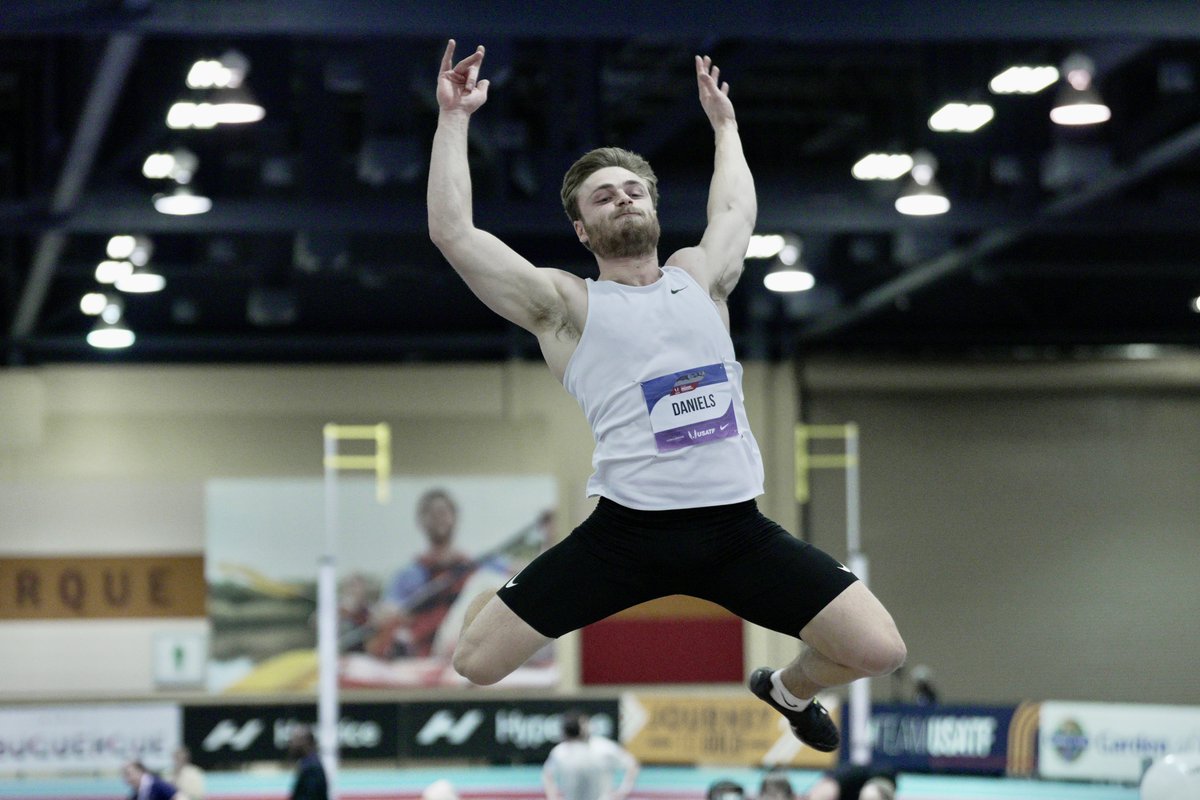 usatf's tweet photo. Day two in ABQ 🤩

Here's how to follow along for the second day of #USATFIndoors ⤵️

📍 Albuquerque Convention Center 
💻 USATF.TV+
🔗 https://t.co/b49KSx1B2H

#JourneyToGold https://t.co/WGnSnqrkxS