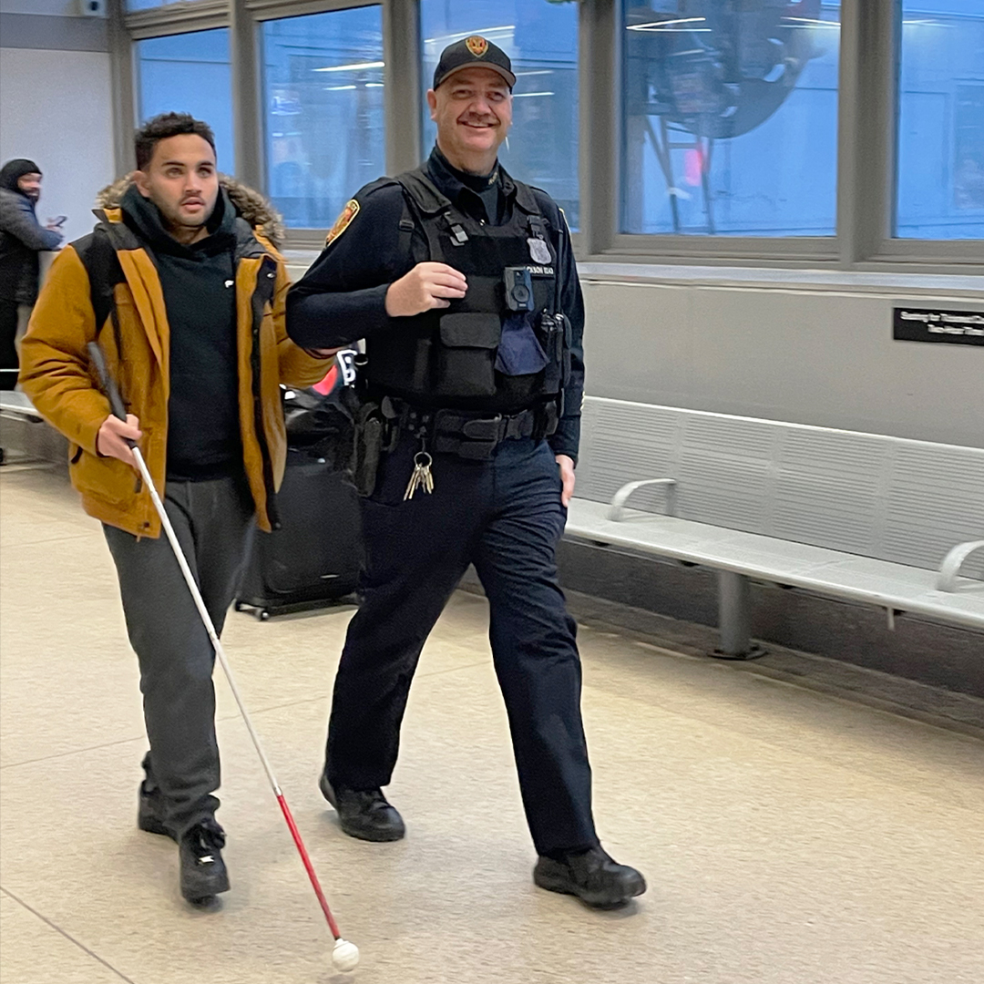 NJTransitPolice's tweet photo. Here to protect you AND here to help.
The actions we take between calls don’t always require an emergency response. Regardless, we remain eager to serve and ready to assist. We’re here should you need us.
#NJTPD #policeusa #nj #travel #njcops https://t.co/fy0uyccFDO