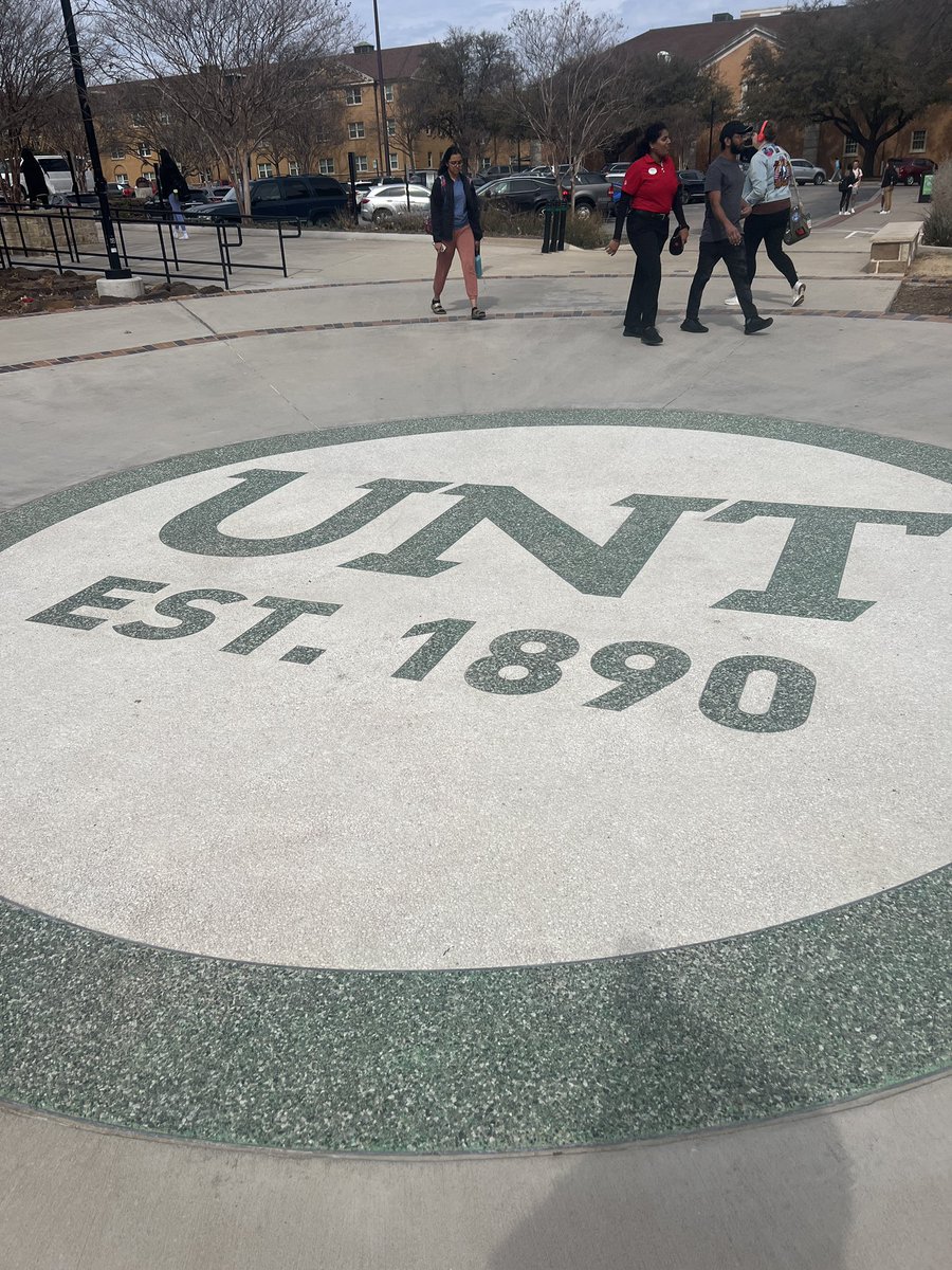 iamkingjules's tweet photo. I'm honored to have had the opportunity to speak to the Music Business students @unt this week. It's a privilege to be able to share my experiences with the next generation of music industry professionals and help make the world a better place through music! https://t.co/UfSsxBaS6o
