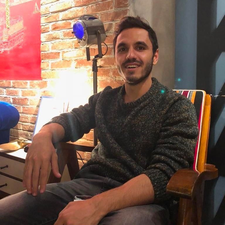 ytuemekgencligi's tweet photo. YTÜ mezunu sıra arkadaşımız Mustafa Yeğin’i kaybetmenin üzüntüsünü yaşıyoruz. 
Sıra arkadaşımız depremin 12. gününde arama-kurtarma çalışmalarının bitmesiyle, enkaz kaldırma sürecinde enkazdan çıkartıldı. 
Yakınlarına baş sağlığı diliyoruz.
Sorumlularından elbet hesap soracağız! https://t.co/Nu649raQnr