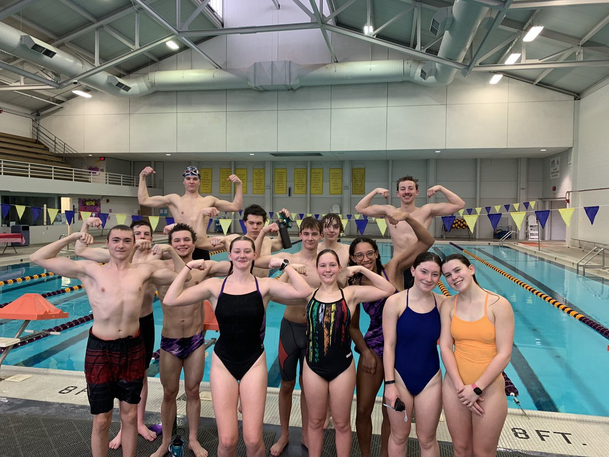 LHSswimming's tweet image. Your 2023 District swimmers. Wish them luck tomorrow! #D1NWDistrict #gorangers #swimfast #prbananas