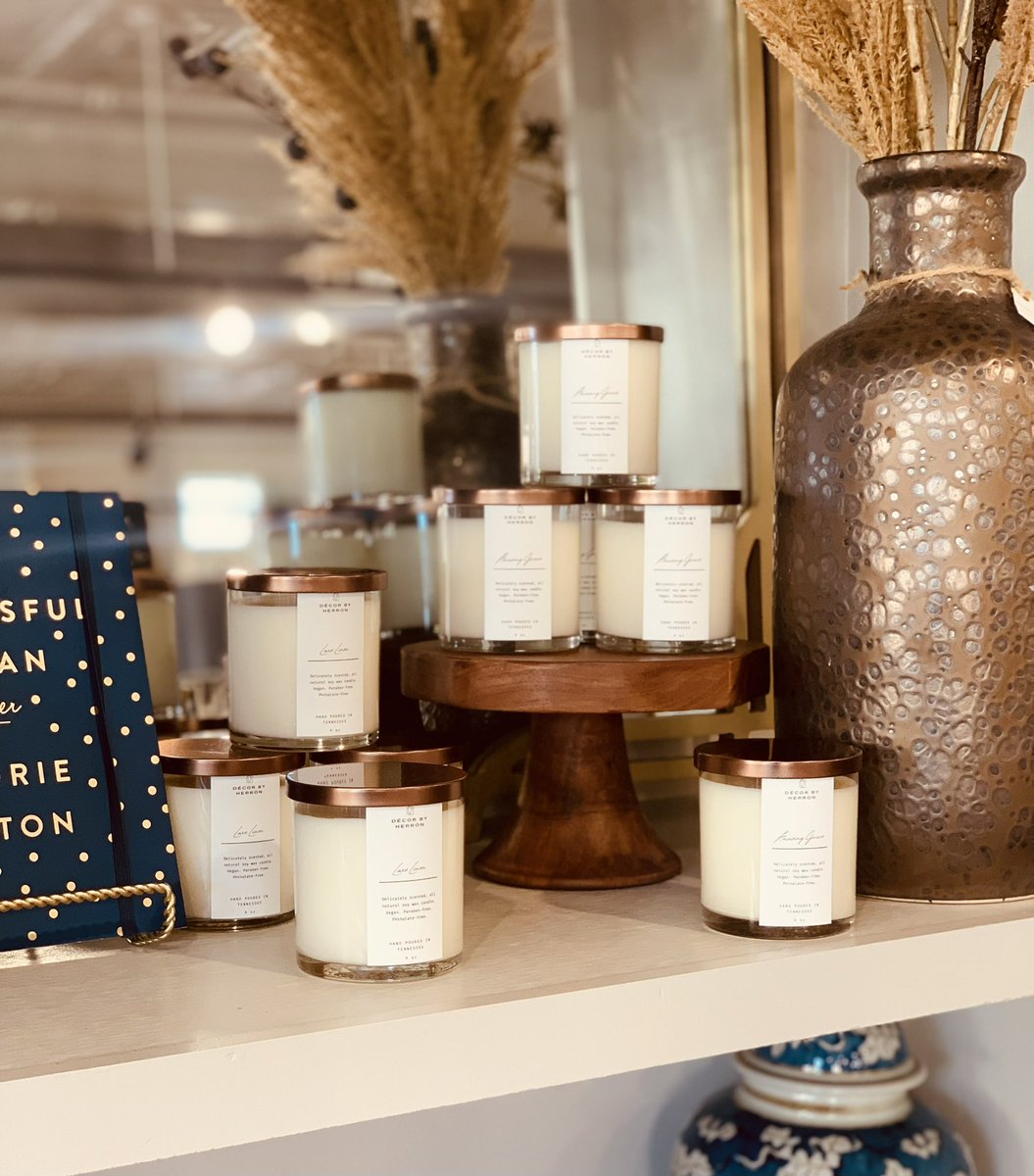decorbyherron1's tweet photo. @dweamybaby We sell candles if you’d love to check us out https://t.co/xW05WI6sBm