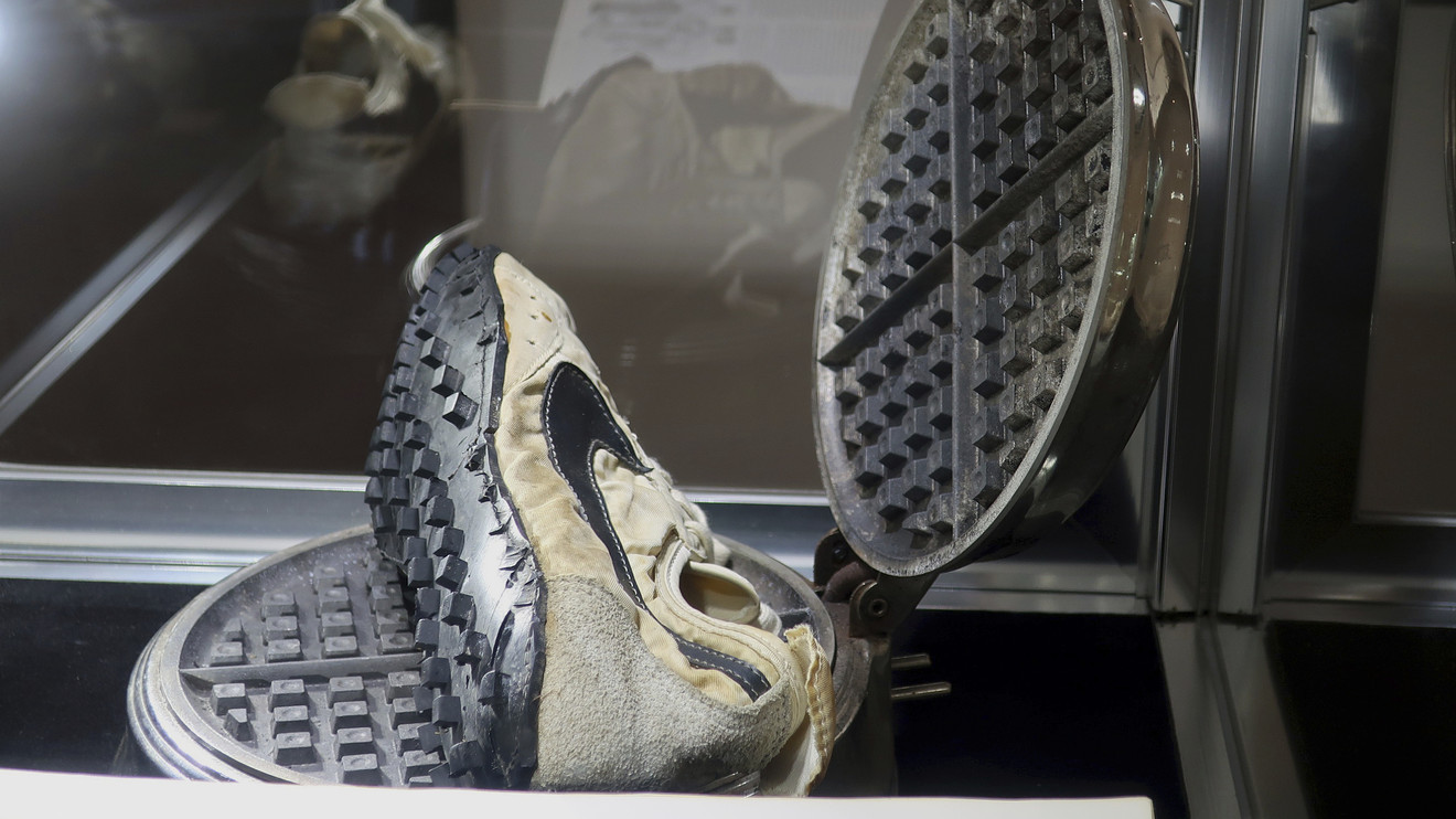 Waffle bottom shop track shoes