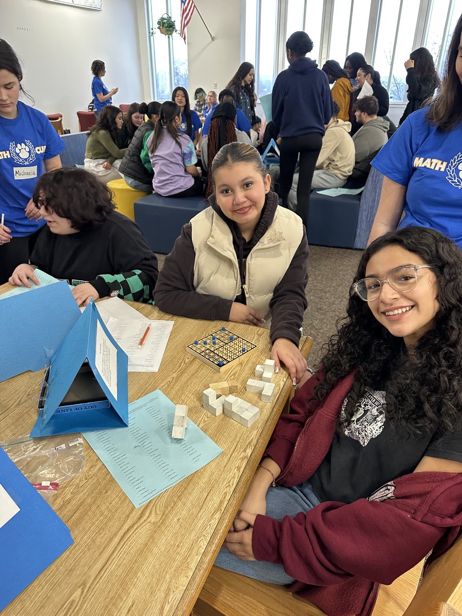 NPHS Math and STEM Puzzle Day! ⁦<a href="/MagillChristen/">NPHS Cougars</a>⁩ ⁦<a href="/NPAsstSupt/">Louise Seitsinger</a>⁩ ⁦@GinaPicard⁩ ⁦@Pollock2022NP⁩