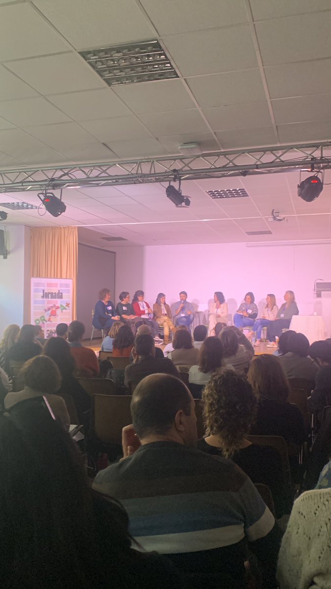 ceipcanmisses's tweet photo. Avui participem a la jornada de la xarxa proa+ amb els centres participants de les Illes Balears.  Gràcies a #xarxaPROAplusIB per l’organització☺️ https://t.co/YxVTB3QtQp