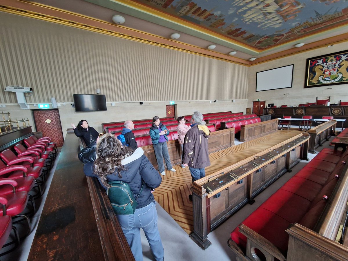 newryyc's tweet photo. Wee tour of Bristol City Hall π this morning, seeing the amazing architecture, the working of the council and learning about the councils strategic themes and priorities! π #BristolCityCouncil #YouthCouncil #PreVisit https://t.co/joOZkZYT1S