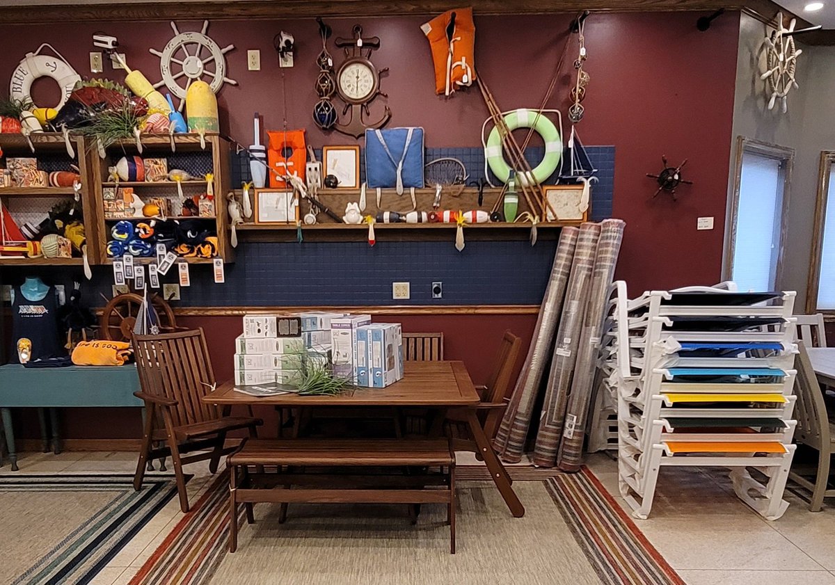 ShopsRed's tweet image. Myredmoon.com 
Spring is coming!!