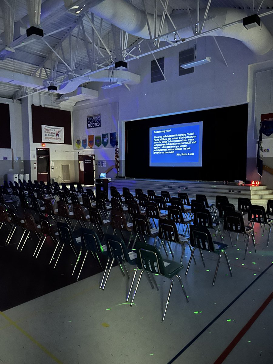 RockyRunES tweet media