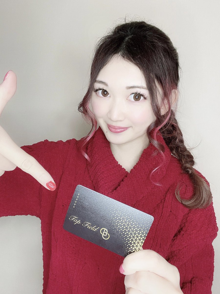 fleurlis0u0s's tweet photo. Top Fieldさん(@topfield_dezibi )にデジタル名刺「dezibizi」を作っていただきました✨
スマホにかざすだけで自分の情報を伝えることが可能❣️
最新技術で名刺交換も手軽❣️
連絡先、HP、SNS共有など用途はそれぞれ🙌
#topfield #デジビジ #dezibizi #ビジネスカード #名刺作成 #名刺制作 #カラキャス https://t.co/sqVOHyHZO0