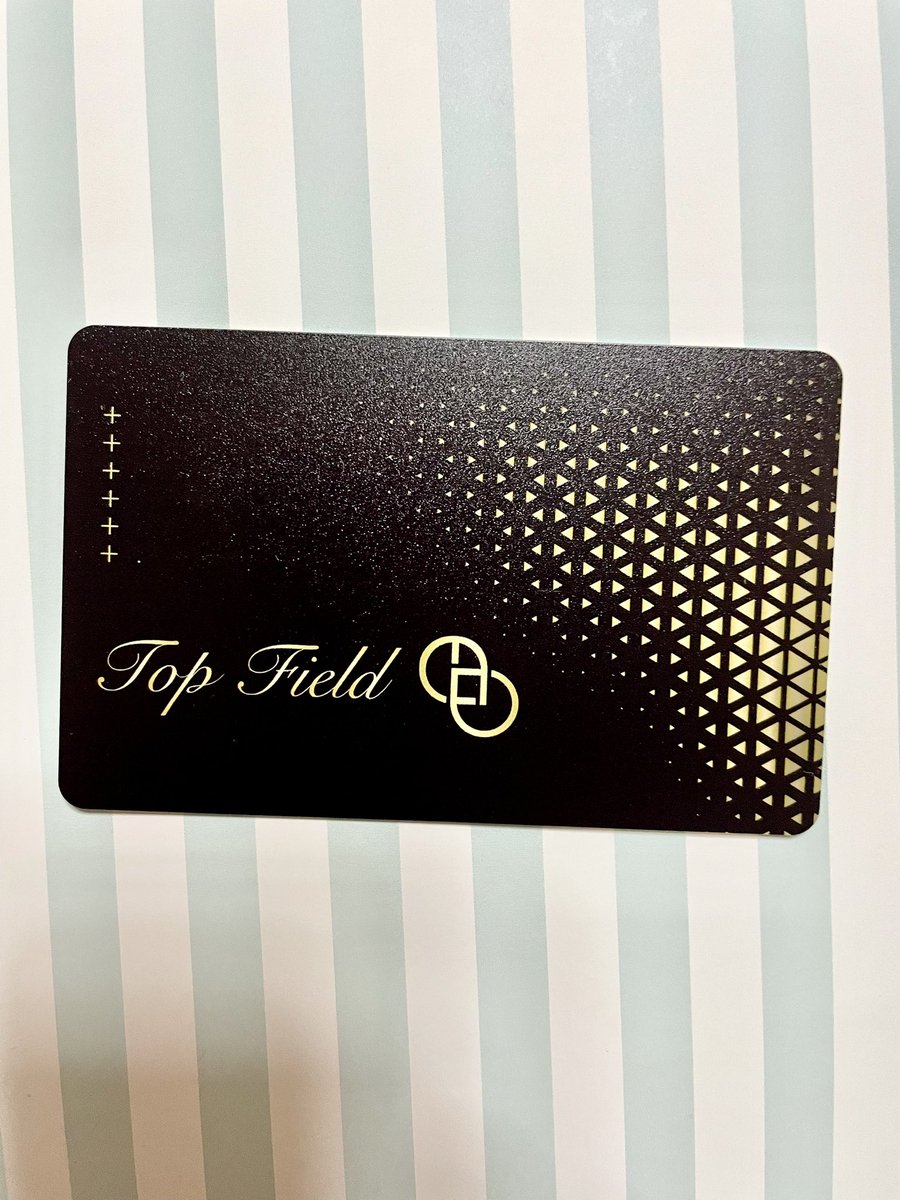 fleurlis0u0s's tweet photo. Top Fieldさん(@topfield_dezibi )にデジタル名刺「dezibizi」を作っていただきました✨
スマホにかざすだけで自分の情報を伝えることが可能❣️
最新技術で名刺交換も手軽❣️
連絡先、HP、SNS共有など用途はそれぞれ🙌
#topfield #デジビジ #dezibizi #ビジネスカード #名刺作成 #名刺制作 #カラキャス https://t.co/sqVOHyHZO0