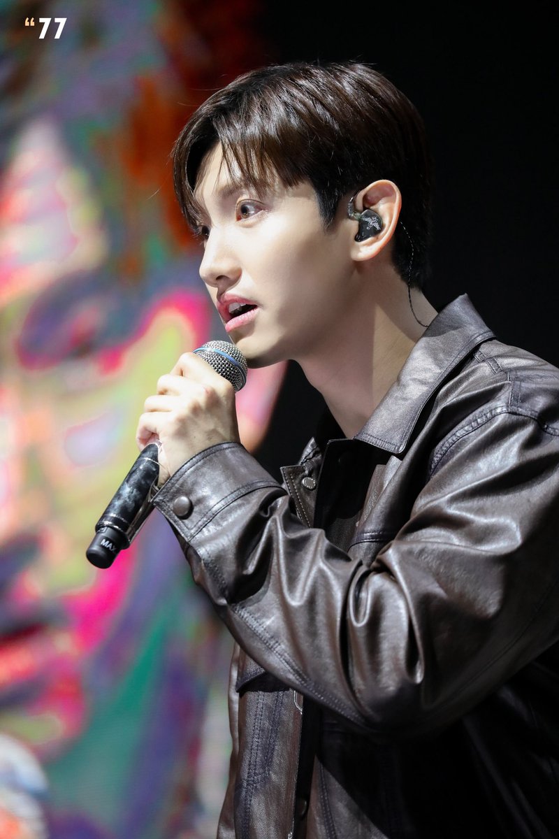 sevenq747's tweet photo. 230217
Sweet MAX, CHANGMIN DAY
HD.4P Part1
#최강창민 
#Changmin 
#沈昌珉 
#チャンミン 
#MAXCHANGMIN
#SweetMAXCHANGMINDay #HappyMAXCHANGMINday https://t.co/2mt9wRROvV